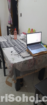 Dining Table with 6 chairs